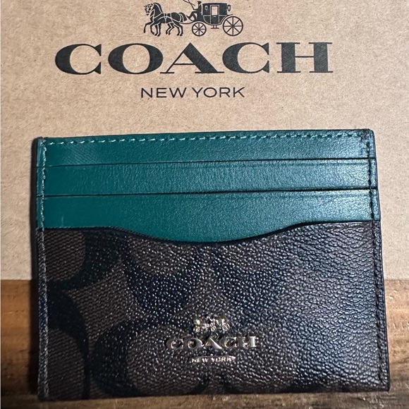 BRAND NEW ID & CREDIT CARD holder! - Picture 2 of 2